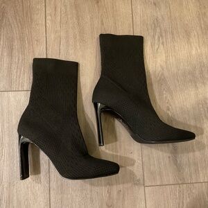 Charles by Charles David Matera Bootie Black Sock-Like Boot Size 7.5